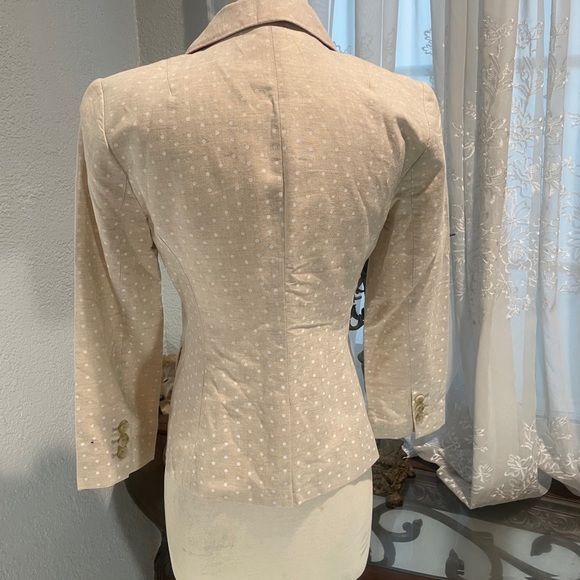 Linen blazer - Picture 3 of 8